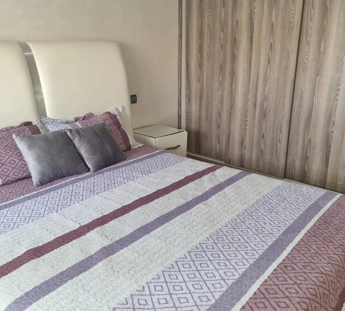 아파트 Appartement Invasion 아가디르